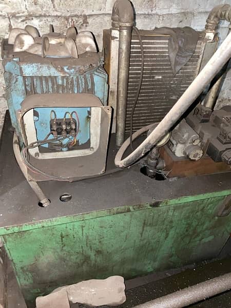 3 side Hydraulic Press 2