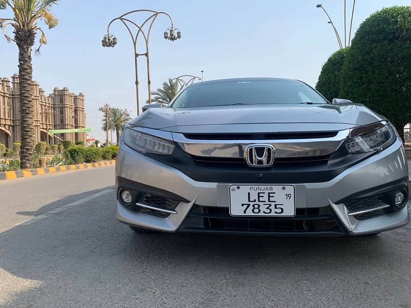 Honda Civic x VTi Oriel facelift model 2019 urgent sale 2