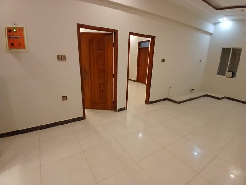 3 Bed DD With Lift Available On 4th Floor For Sale 7