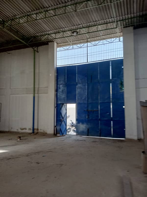 400 Square Yards Warehouse Is Available For Rent 4