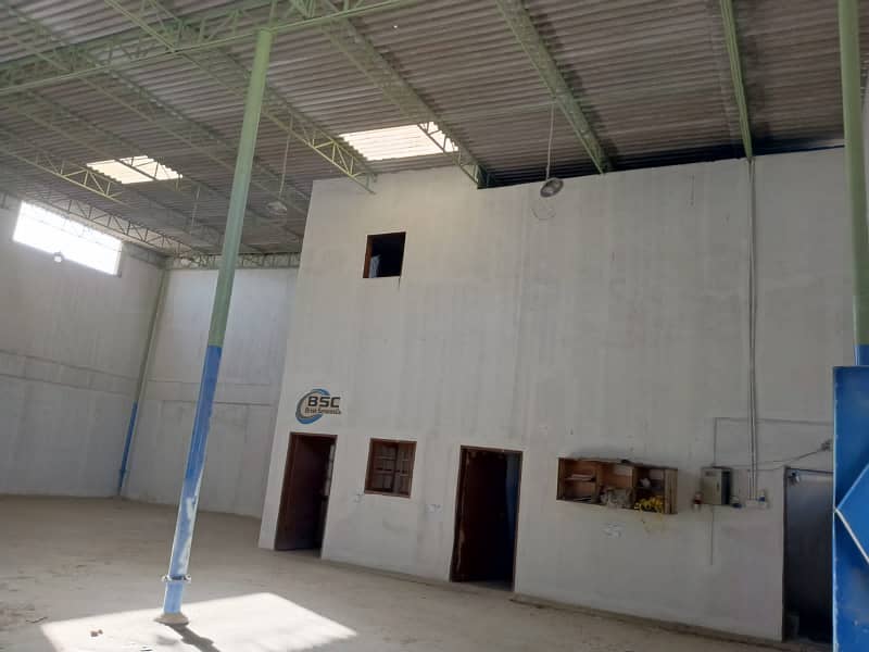 400 Square Yards Warehouse Is Available For Rent 6