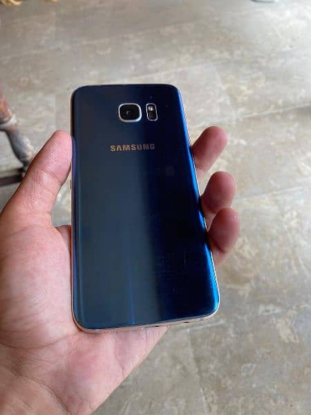 Samsung Galaxy S7 edge no fault phone is working perfectly 0