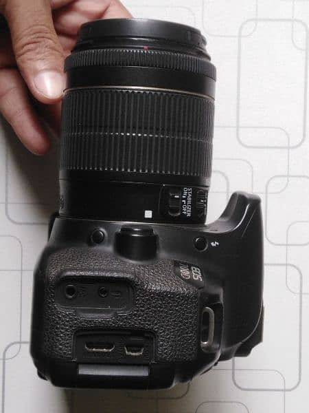 Canon EOS 700D DSLR camera for sale - Good condition 4
