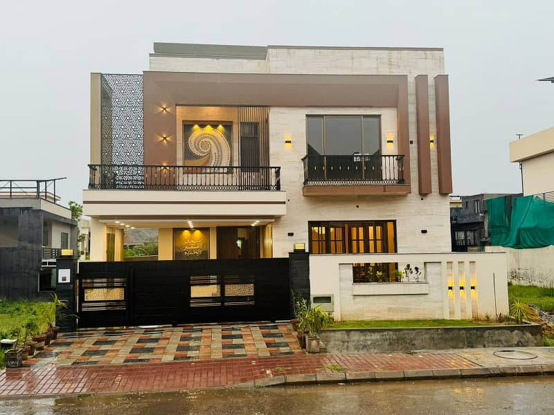 10 Marla Elegant Designer House For Sale Iris Block Bahria Town Lahore 0
