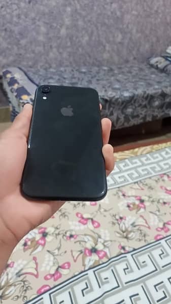 iphone xr confition 10/8 1