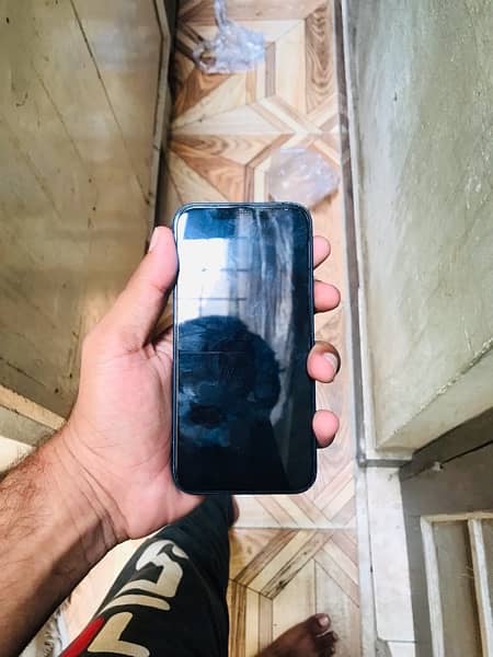 iPhone 12 non pta 128gb 10/10 waterpack 2