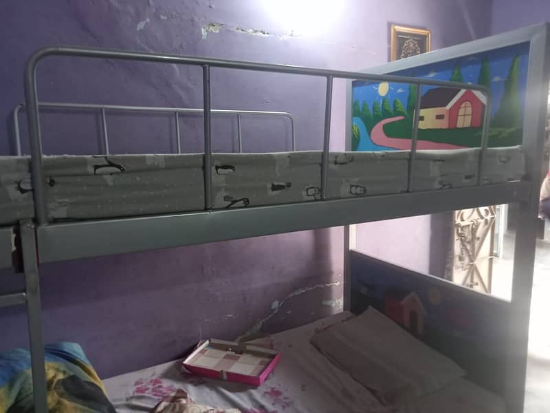 Iron bunk bed with matters 1