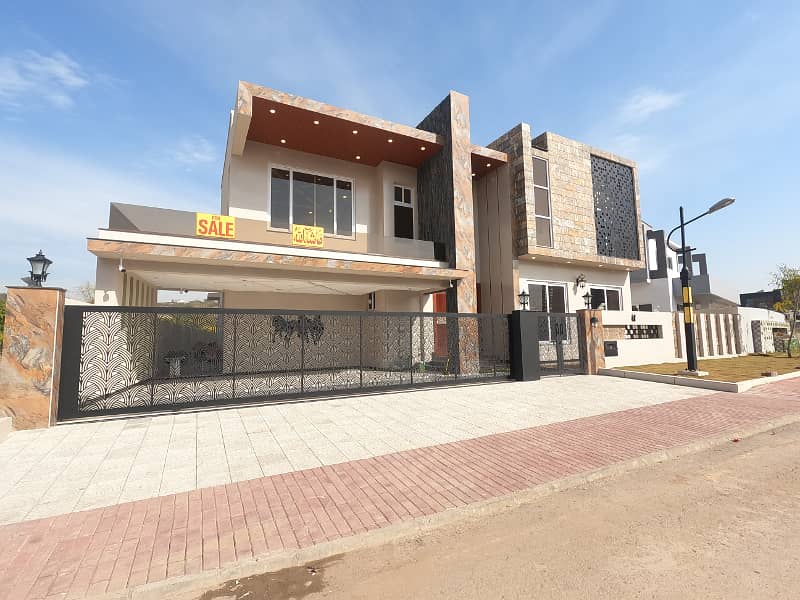 Prime Location 28 Marla House For sale In The Perfect Location Of Bahria Greens - Overseas Enclave 0