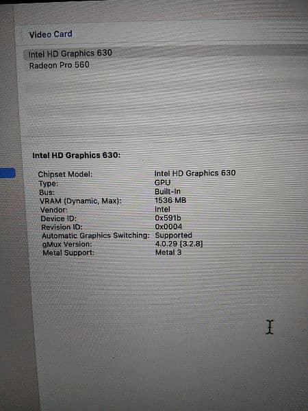 Macbook pro 2017 15inch touchbar corei7 16gbram 1tbssd 4gb graphiccard 6