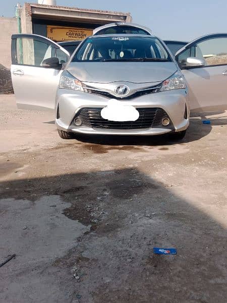 Toyota Vitz 2013 model 2016 ki import urgent sale 0