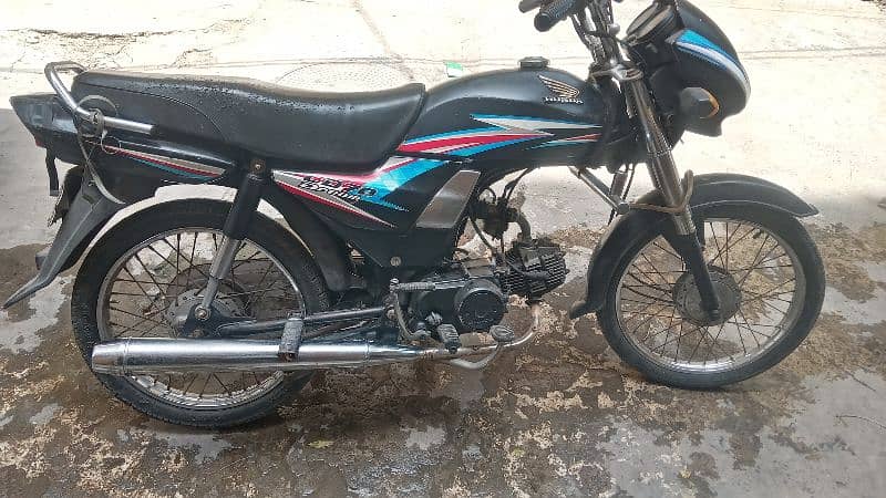 Honda dream CD70 2017 model 1