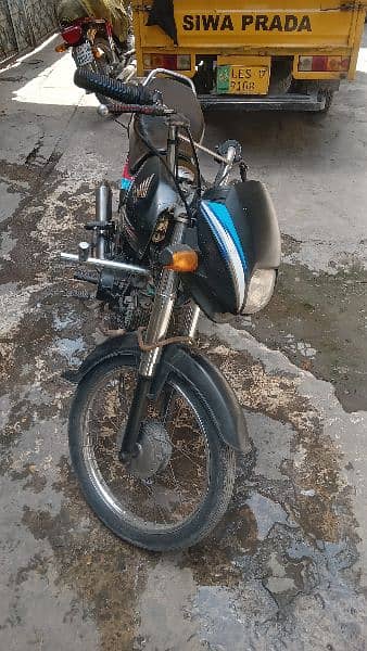 Honda dream CD70 2017 model 2