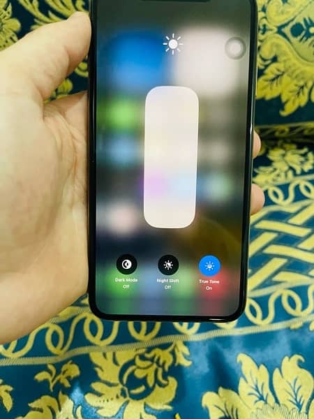 iphone XS Max 11