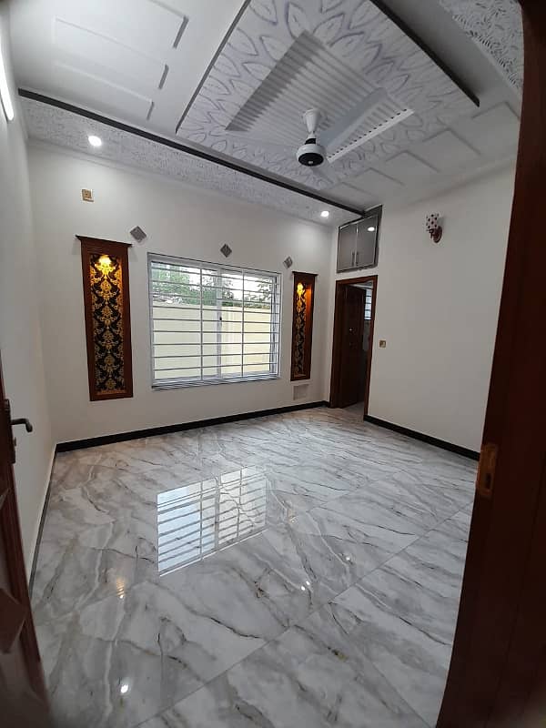 4 Marla Brand New Full House For Rent In G-14 Islamabad 10