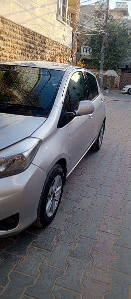 Toyota Vitz 2011/2014 mint condition 1