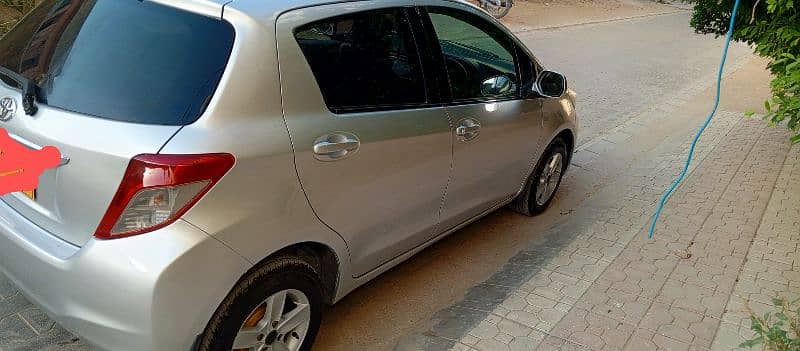 Toyota Vitz 2011/2014 mint condition 11