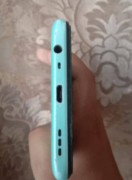 Oppo A31 6