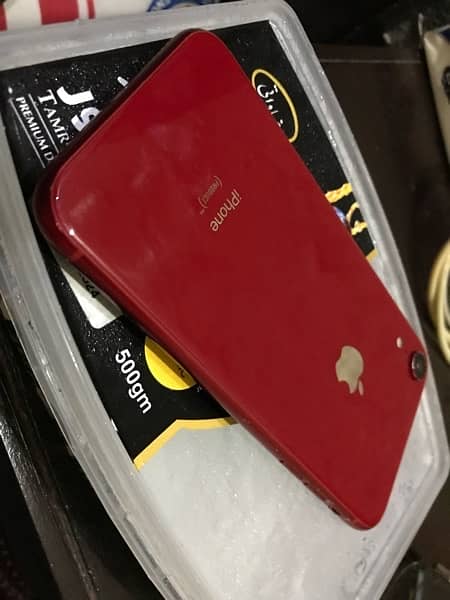 iPhone XR 64 GB Red Product 0