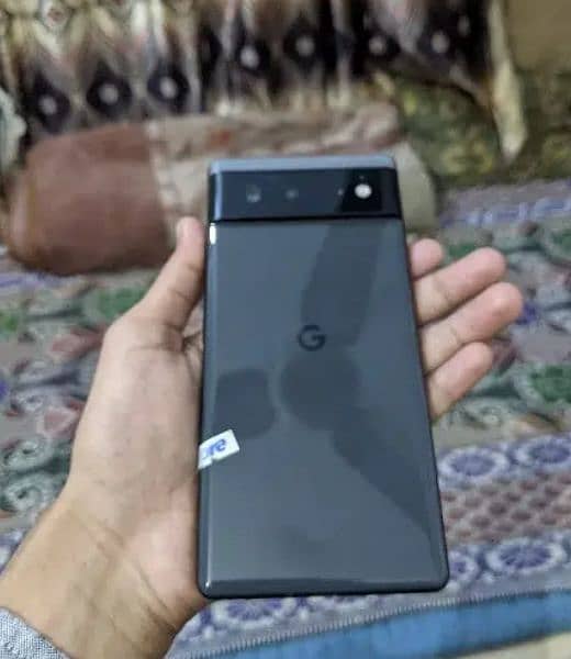 GOOGLE PIXEL 6 10/10 factory lock 3