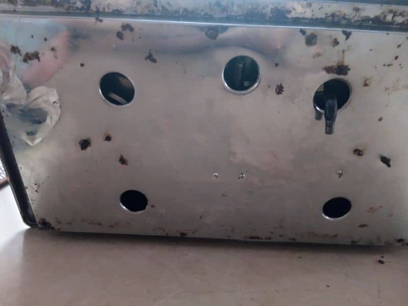 Gas stove in used condition 0
