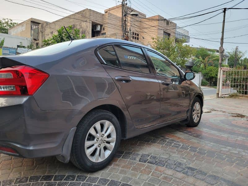 Honda City Aspire 1.5 2016 5