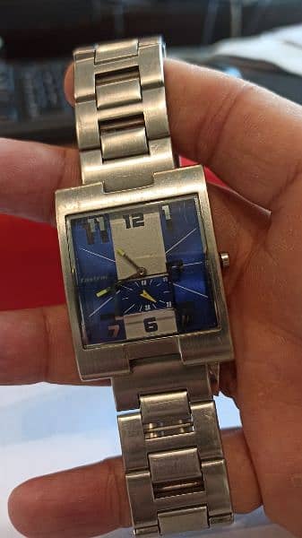 Fast Track side second quartz  watch original 0