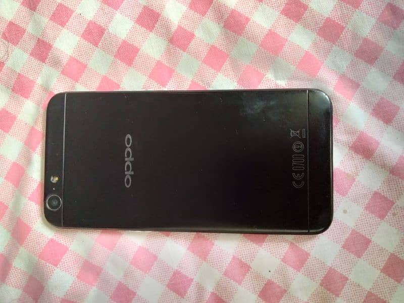 OPPO A57 2