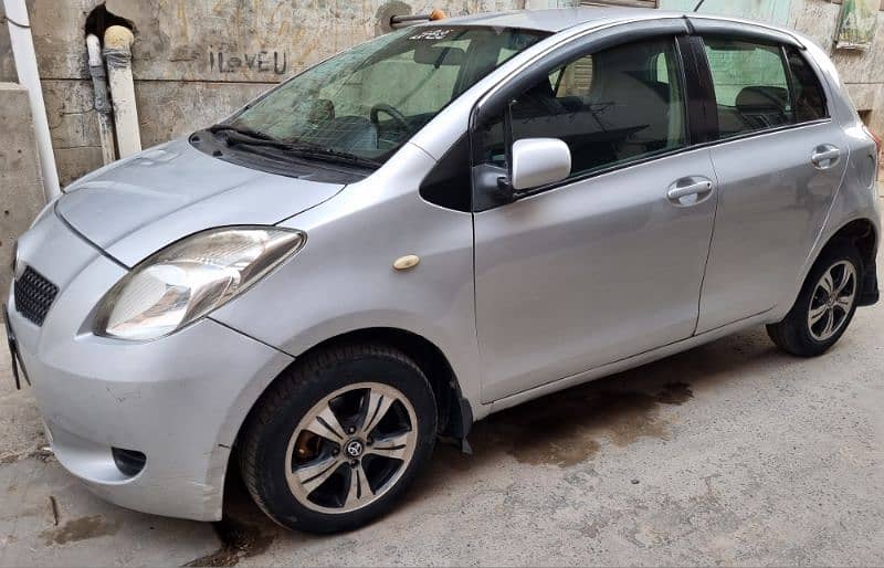 Toyota Vitz 7