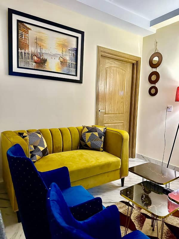 Par day short time furnished apartment available 3