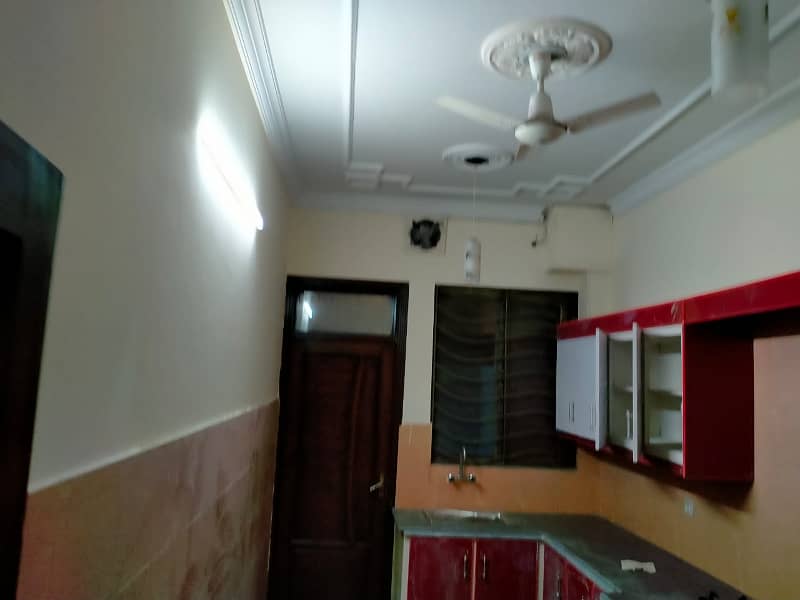 I-8/2 GROUND FLOOR NEAR TO SHIFA AND METRO STATION BEST FOR SHORT FAMILIES 41