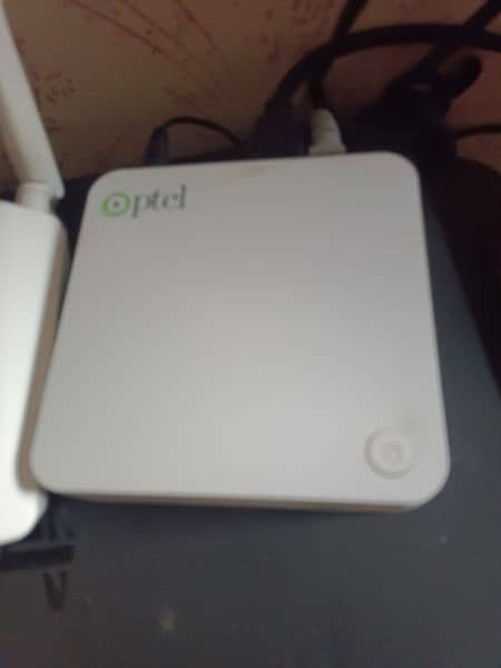 ptcl internet device and ptcl smart tv device 1