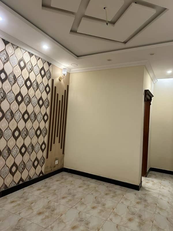 10 Marla House For Sale In Umar Block Bahria Town Lahore 33