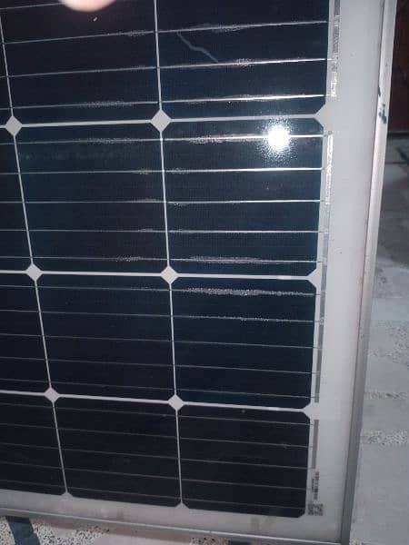 8 panels of JINKO 480 Watt 2