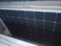 8 panels of JINKO 470 watt