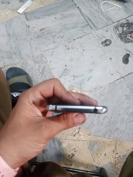 bus tuch bark hai maslh koi nai 4ram 64 rom non pta 2