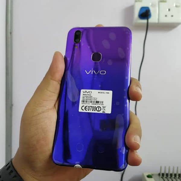 Vivo y85 4/64 sale/exchange iphone Samsung 1