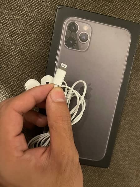 Iphone 11 Por Max 100% Original Box Pulled Handfree Hy 5