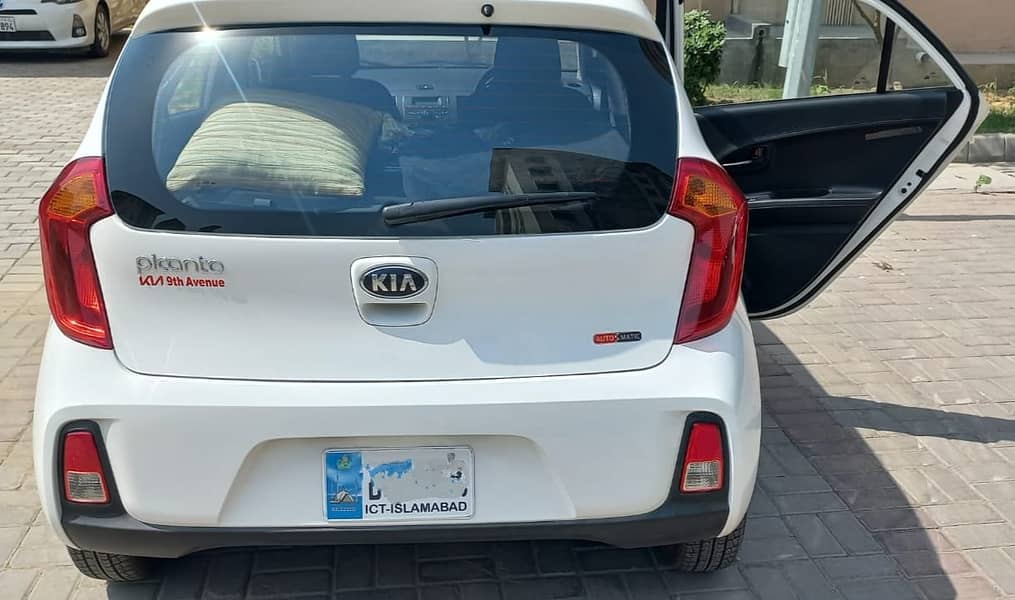 KIA Picanto 2023 1