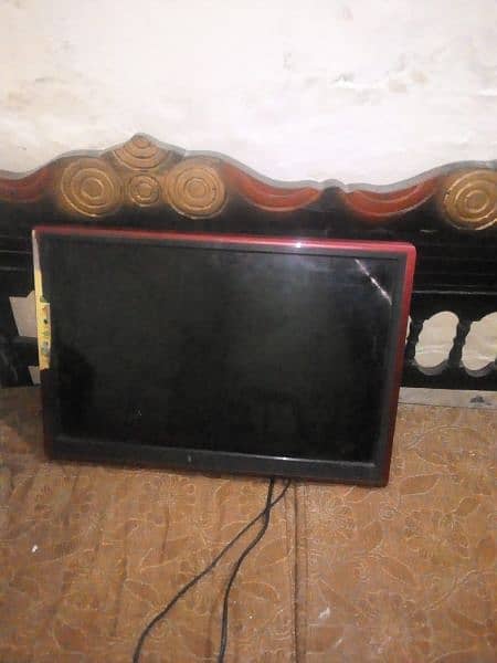 lcd 22" panel thora khrb ha see the pic 0