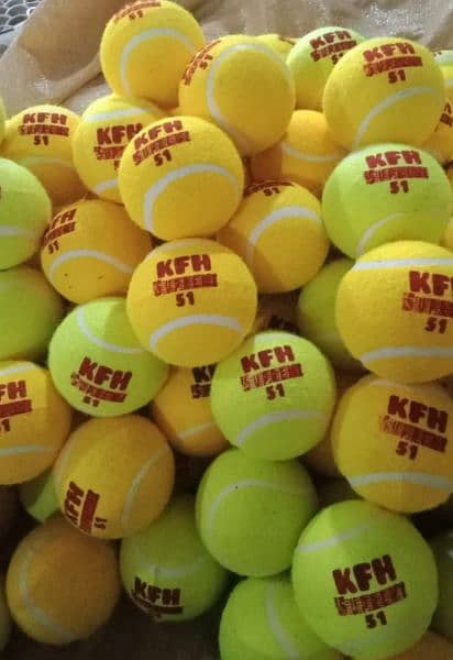 Gas Pressured Cricket Tennis Balls 3