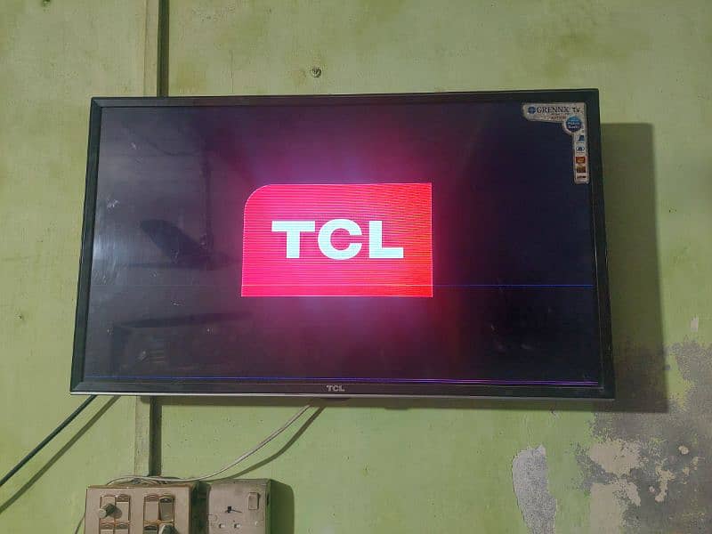 TCL 32" home used LCD 0