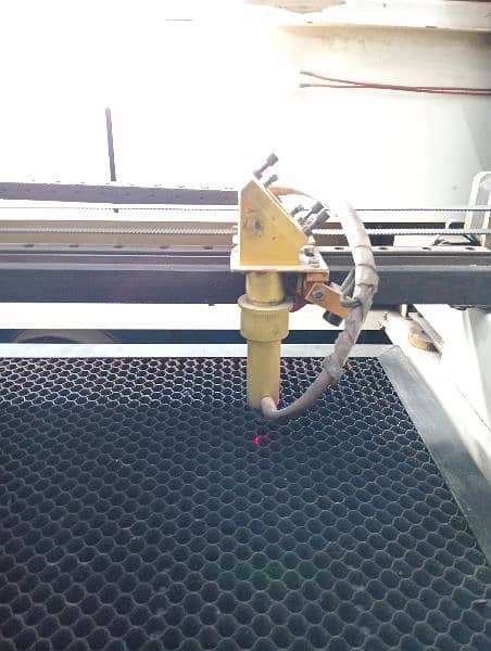 Co2 laser cutting machine 80w tube desktop size wo 24/18 0