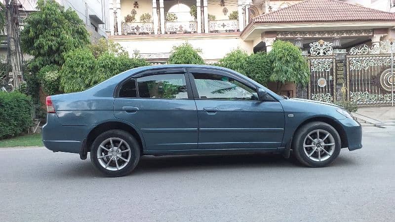 Honda Civic EXi 2004 Perfect condition Car 2