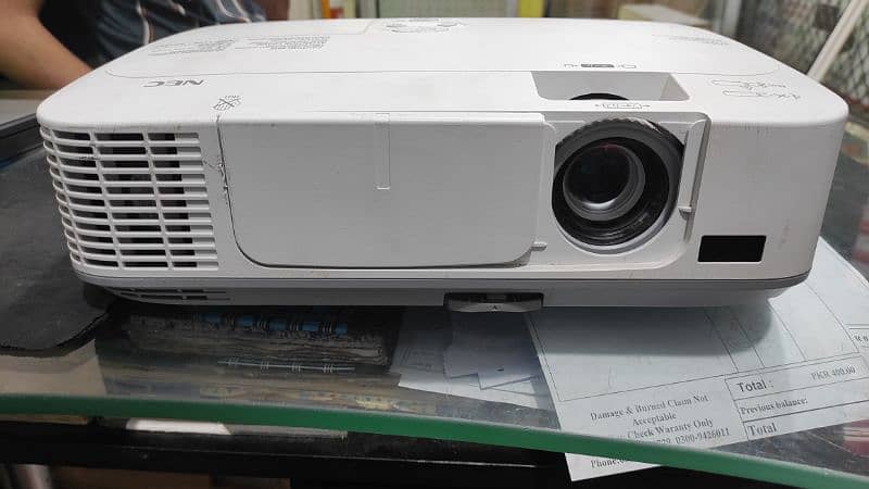 NCE NP-M350X Home Cenima, extremely Professional LCD Projector 1