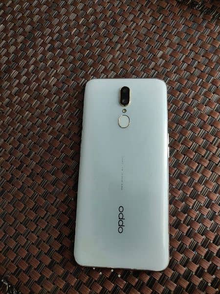 Oppo f11 10,10 Condition hai urgent sale krna hai 0