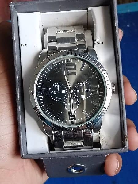 Mossimo Men's Original Watch Never used all new. 0