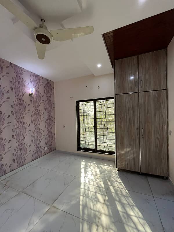 10 Marla Like A Brand New House For Sale In Bahria Town Lahore 18
