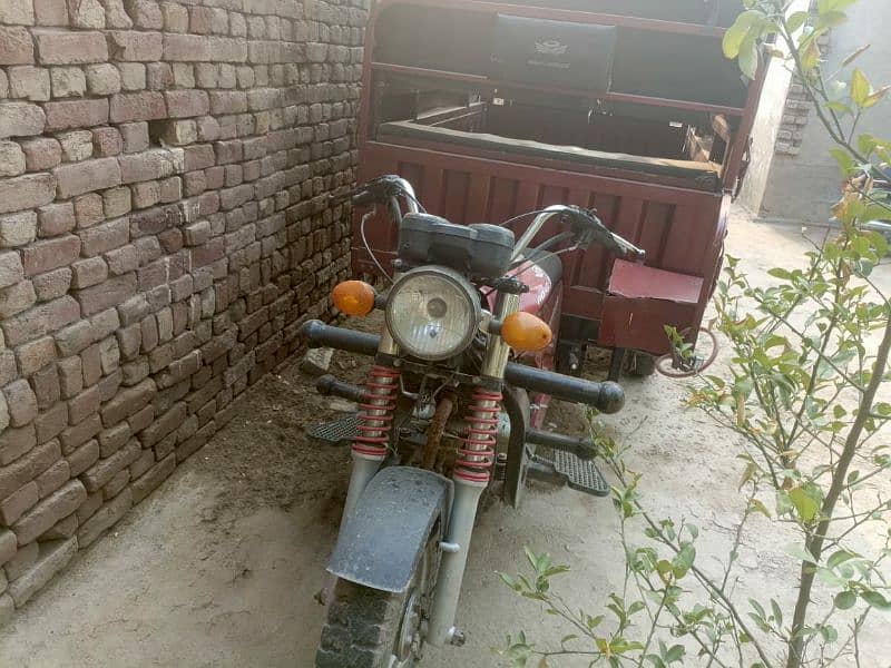 loader for sale achi condition hai all ok 0