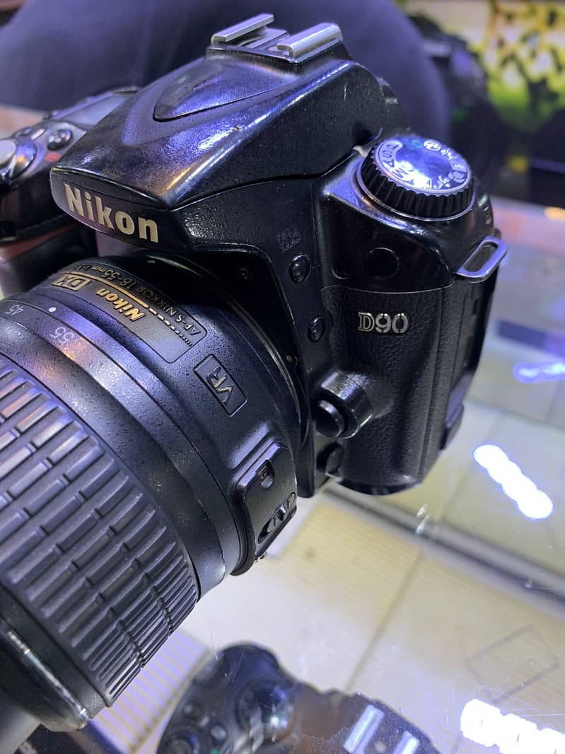 DSLR CAMERA NIKON D90 WITH LENS CONTACT 03282081035 3