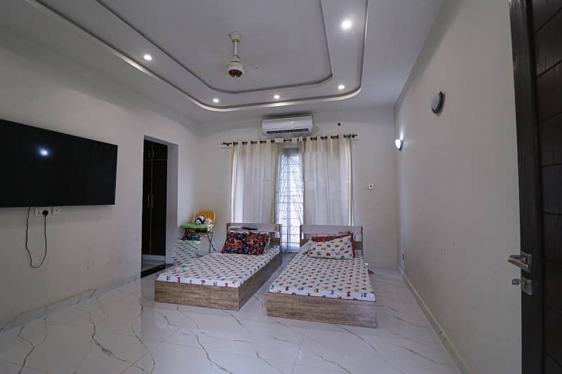 3 Beds 1 Kanal Good Location Upper Portion For Rent In Ex Park View Phase 8 6